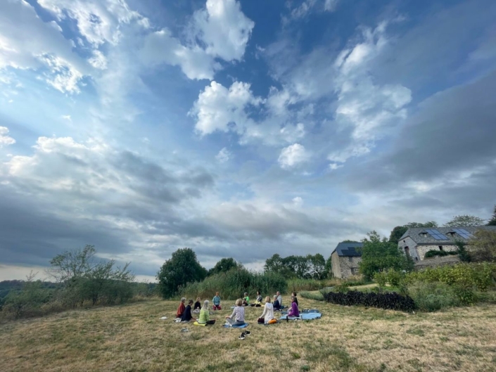 aubrac-stage-yoga-meditation